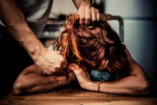 Что не так с законом о домашнем насилии? - Совершенно Секретно Что не так с законом о домашнем насилии? - Совершенно Секретно