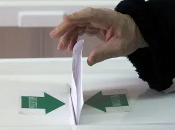 ПОМЕРЕЩИЛИСЬ ГОЛОСА - Совершенно Секретно