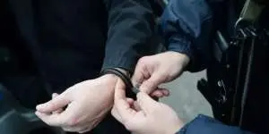 Сотрудник одного из самых засекреченных подразделений МВД РФ попался на крупной взятке Сотрудник одного из самых засекреченных подразделений МВД РФ попался на крупной взятке