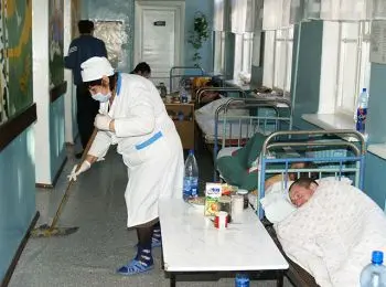 В СТОЛИЧНЫХ БОЛЬНИЦАХ ИДУТ СОКРАЩЕНИЯ - Совершенно Секретно В СТОЛИЧНЫХ БОЛЬНИЦАХ ИДУТ СОКРАЩЕНИЯ - Совершенно Секретно