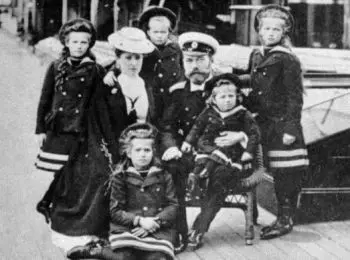 400 лет династии Романовых. Любовь, которая погубила империю - Совершенно Секретно 400 лет династии Романовых. Любовь, которая погубила империю - Совершенно Секретно