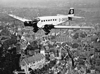 Кто прилетал к Сталину за 38 дней до войны? - Совершенно Секретно Кто прилетал к Сталину за 38 дней до войны? - Совершенно Секретно