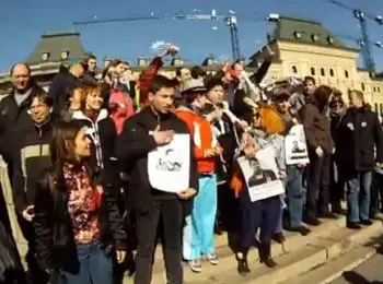 на красной площади задержаны участники прогулки в поддержку фигурантов «болотного дела» - Сайт Газеты «Совершенно Секретно»