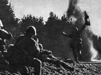 НАДО КАК МОЖНО БЫСТРЕЕ РВАТЬСЯ К БЕРЛИНУ - Совершенно Секретно НАДО КАК МОЖНО БЫСТРЕЕ РВАТЬСЯ К БЕРЛИНУ - Совершенно Секретно