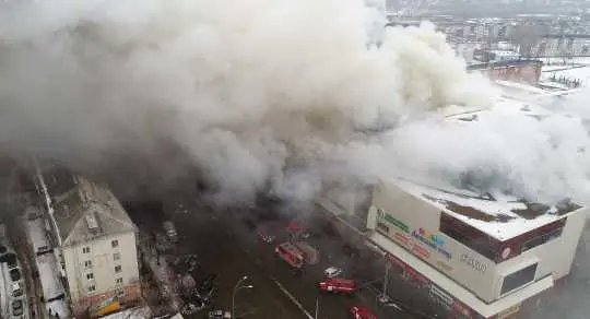 ПОЖАР В «ЗИМНЕЙ ВИШНЕ»: НИКТО НЕ ЗАБЫТ? - Совершенно Секретно ПОЖАР В «ЗИМНЕЙ ВИШНЕ»: НИКТО НЕ ЗАБЫТ? - Совершенно Секретно