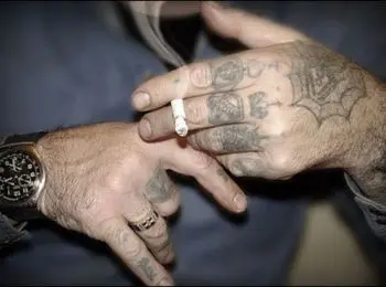 В «общак» – по детскому тарифу - Совершенно Секретно