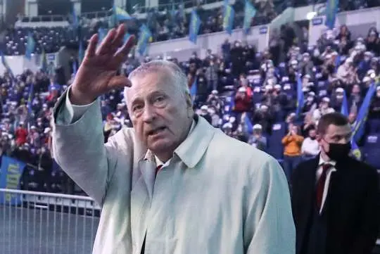 Одиночество Жириновского - Совершенно Секретно Одиночество Жириновского - Совершенно Секретно