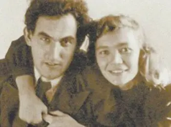 «Променял бы всё это на один твой поцелуй и нежный взгляд» - Совершенно Секретно