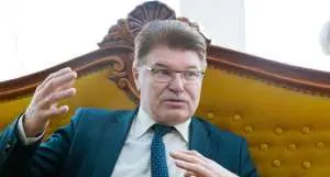 Заслуженного врача РФ из Челябинска поймали на махинациях на 11,6 млн рублей Заслуженного врача РФ из Челябинска поймали на махинациях на 11,6 млн рублей