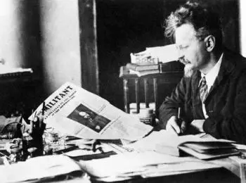 28 ящиков компромата на пароходе «Ильич» - Совершенно Секретно 28 ящиков компромата на пароходе «Ильич» - Совершенно Секретно