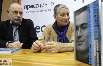 Писательский бунт, бессмысленный и беспощадный - Совершенно Секретно Писательский бунт, бессмысленный и беспощадный - Совершенно Секретно