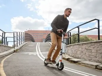 Терпеть не могу самокаты! - Совершенно Секретно Терпеть не могу самокаты! - Совершенно Секретно