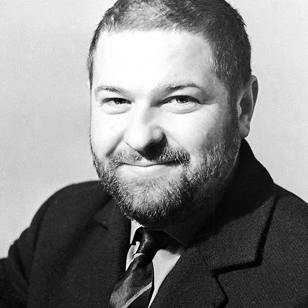 Юлиан СЕМЁНОВ