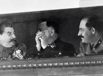 МЯТЕЖ НА СУХАРЕВКЕ - Совершенно Секретно МЯТЕЖ НА СУХАРЕВКЕ - Совершенно Секретно