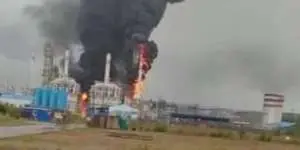 Пожары на Курской АЭС и в порту Усть-Луги. Собрали последствия ночной атаки дронов Пожары на Курской АЭС и в порту Усть-Луги. Собрали последствия ночной атаки дронов