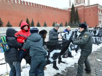 Мелкая буржуазия в ожидании прописки - Совершенно Секретно Мелкая буржуазия в ожидании прописки - Совершенно Секретно