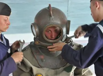 НЕЛЕГКИЕ ЛЕГКИЕ - Совершенно Секретно НЕЛЕГКИЕ ЛЕГКИЕ - Совершенно Секретно