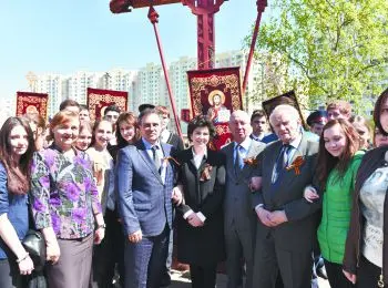 С «ЛЕЙКОЙ» И БЛОКНОТОМ - Совершенно Секретно С «ЛЕЙКОЙ» И БЛОКНОТОМ - Совершенно Секретно