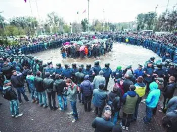 «300 спартанцев» - Совершенно Секретно «300 спартанцев» - Совершенно Секретно