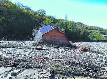 «Вас затопило только по-колено…» - Совершенно Секретно «Вас затопило только по-колено…» - Совершенно Секретно