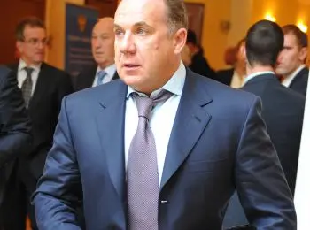 МЭР В РОЛИ РЕЙДЕРА? - Совершенно Секретно