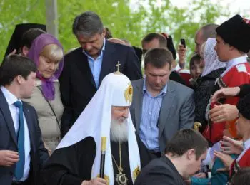 Ткачёв обратился к крымчанам с амвона - Совершенно Секретно