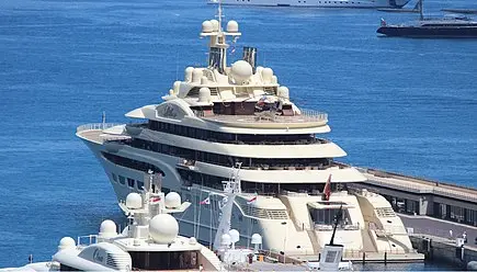 Dilbar_yacht.jpg Dilbar_yacht.jpg