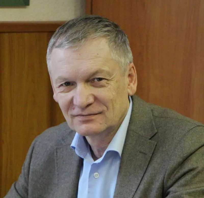 ADJCAdjDPR8.jpg ADJCAdjDPR8.jpg