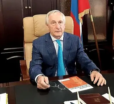 суд краснодара арестовал троих участников коррупционного дела бывшего главы вс адыгеи трахова - Сайт Газеты «Совершенно Секретно» суд краснодара арестовал троих участников коррупционного дела бывшего главы вс адыгеи трахова - Сайт Газеты «Совершенно Секретно»