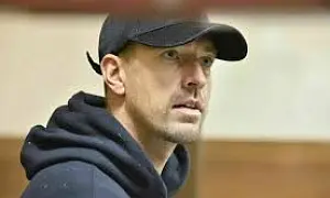 МВД России объявило в розыск пикап-тренера Алекса Лесли МВД России объявило в розыск пикап-тренера Алекса Лесли