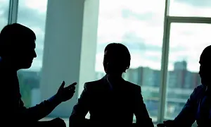 Руководство "Новой газеты" заманивает "постоянных клиентов" в денежную ловушку Руководство "Новой газеты" заманивает "постоянных клиентов" в денежную ловушку