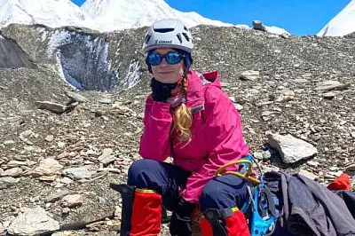 погибла застрявшая на самой опасной горе киргизии российская альпинистка - Сайт Газеты «Совершенно Секретно» погибла застрявшая на самой опасной горе киргизии российская альпинистка - Сайт Газеты «Совершенно Секретно»