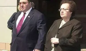 Бывшие тесть и теща Баскова задолжали более 17 млрд руб. за ЖКХ и налоги Бывшие тесть и теща Баскова задолжали более 17 млрд руб. за ЖКХ и налоги