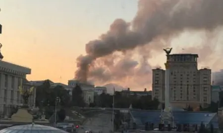 На фоне ударов по Киеву Трамп пригрозил санкциями против РФ На фоне ударов по Киеву Трамп пригрозил санкциями против РФ