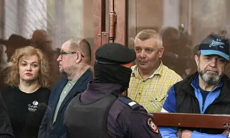 Суд приговорил трех генералов МВД из Петербурга к срокам от 10,5 до 12 лет за взятки Суд приговорил трех генералов МВД из Петербурга к срокам от 10,5 до 12 лет за взятки