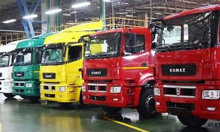 «Автостат»: производство грузовиков в РФ упало почти вдвое  «Автостат»: производство грузовиков в РФ упало почти вдвое