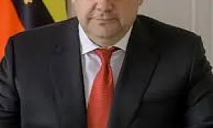 Экс-губернатор Курской области Алексей Смирнов заключил сделку со следствием Экс-губернатор Курской области Алексей Смирнов заключил сделку со следствием