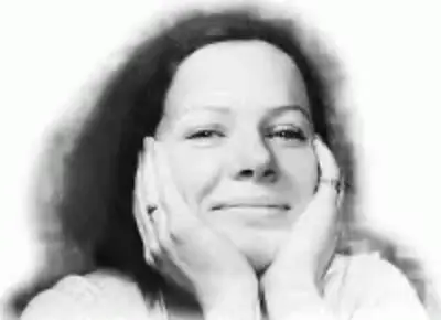 МОСКВА СЛЕЗАМ НЕ ВЕРИТ - Совершенно Секретно МОСКВА СЛЕЗАМ НЕ ВЕРИТ - Совершенно Секретно