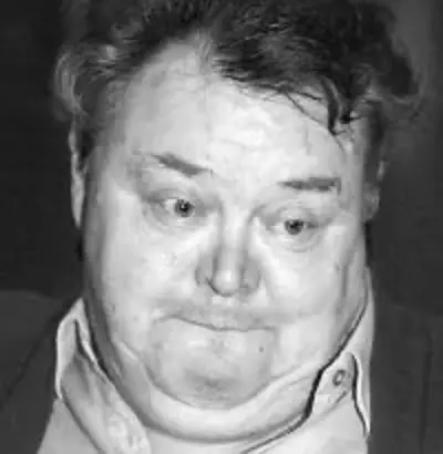 ТОЛСТЫЙ, НО НЕВИННЫЙ - Совершенно Секретно ТОЛСТЫЙ, НО НЕВИННЫЙ - Совершенно Секретно