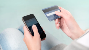 С июня даже законные мелкие переводы на карты россиян могут заблокировать без решения суда