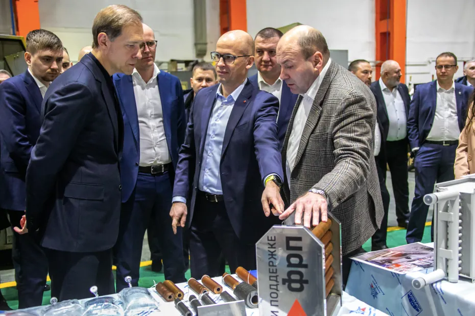 1 стенд купола.webp 1 стенд купола.webp