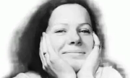 МОСКВА СЛЕЗАМ НЕ ВЕРИТ МОСКВА СЛЕЗАМ НЕ ВЕРИТ