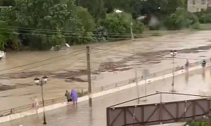 Мощные ливни обрушились на Краснодарский край. Населенные пункты уходят под воду