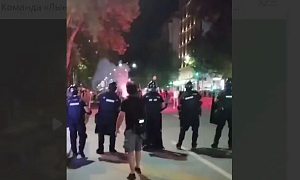 Беспорядки в Белграде: Полиция применила силу против протестующих 