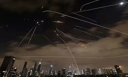 БЛИЖНЕВОСТОЧНАЯ МЯСОРУБКА БЛИЖНЕВОСТОЧНАЯ МЯСОРУБКА