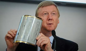 На Роснано завели дело о растрате под видом производства «планшета Чубайса»