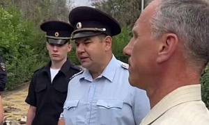 Подполковник МВД грозит расстрелять жителей Саратова, выступающих против застройки на месте популярного парка Подполковник МВД грозит расстрелять жителей Саратова, выступающих против застройки на месте популярного парка