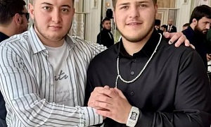 Часы за $27,7 млн и стрельба из «Гелика». Как прошла свадьба Адама Кадырова