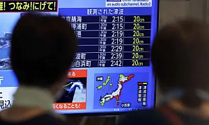 В Японии эвакуировали около 1 млн человек из-за угрозы цунами, на Гавайях люди бегут с побережья