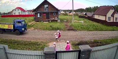 отец, узнав, что дочь сбил грузовик, поспешил к пострадавшей и сам попал в дтп - Сайт Газеты «Совершенно Секретно»